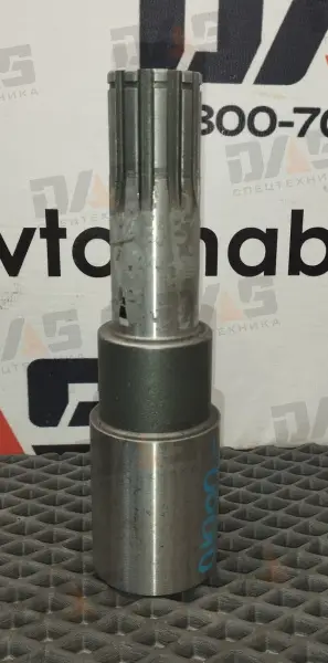 Вал привода насоса ГМП (длинный, под шпонку)