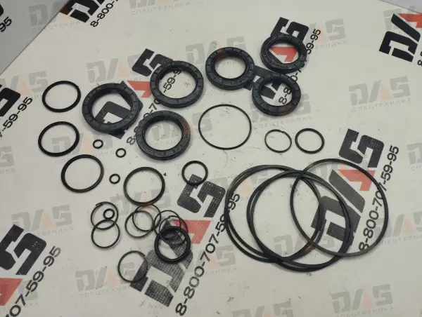 Комплект уплотнений и сальников КПП CDM 833 