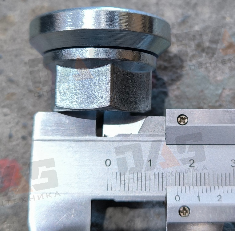 Гайка колеса переднего  ГАЗ 3302 чёрная