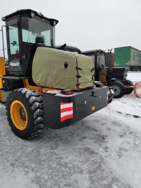 Утеплитель капота CDM936