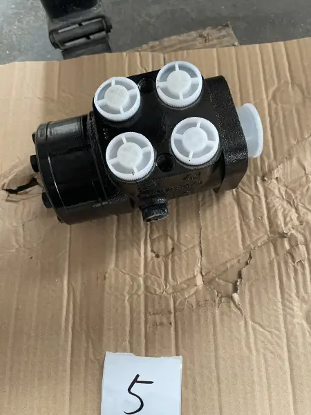 Насос дозатор рулевой BZZ280 (5 отв.)