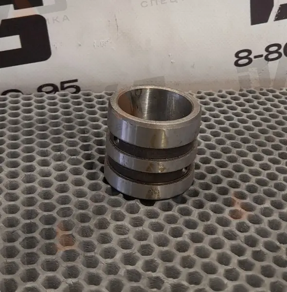 Втулка крышки вала ГМП 833/835