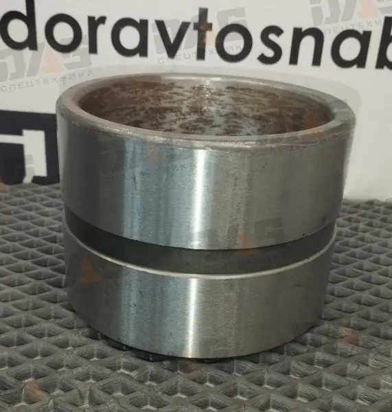 Втулка D=110х130 мм, L=95 мм (пальца коромысла центральная)