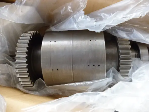 Вал 1-й оси в сборе (Реверс),  ZL30E.5.1