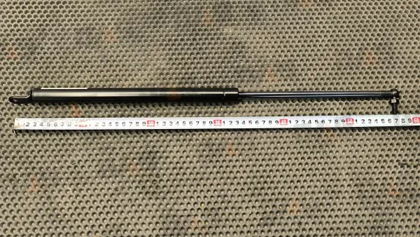 Амортизатор капота FD30