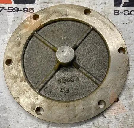 Крышка бортового редуктора LG833, CDM835 оригинал