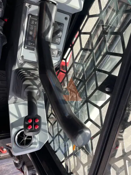 Мини-погрузчик Lonking CDM312M