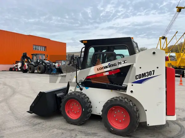 Мини-погрузчик Lonking CDM307 купить в Новосибирске