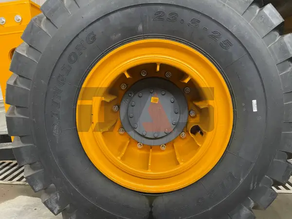 Фронтальный погрузчик Lonking CDM855HW купить в Новосибирске
