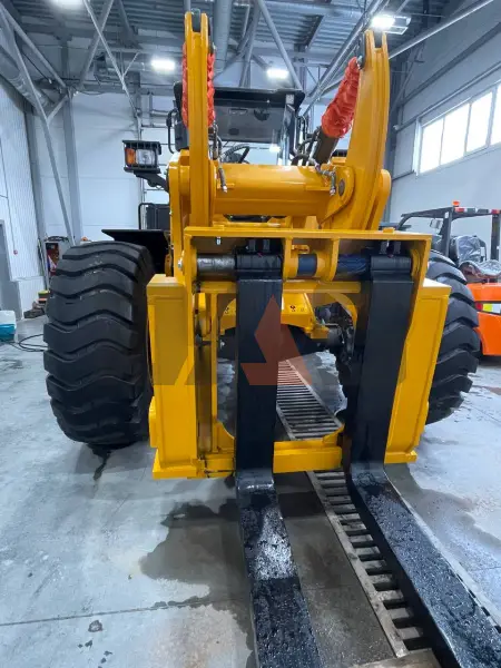 Фронтальный погрузчик Lonking CDM855W