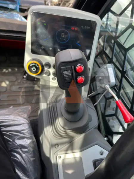 Мини-погрузчик Lonking CDM312M