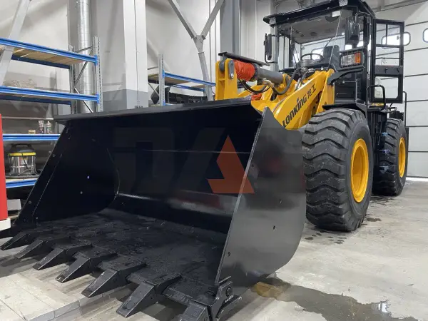 Фронтальный погрузчик Lonking CDM835