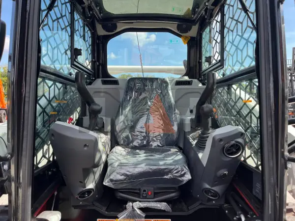 Мини-погрузчик Lonking CDM312M