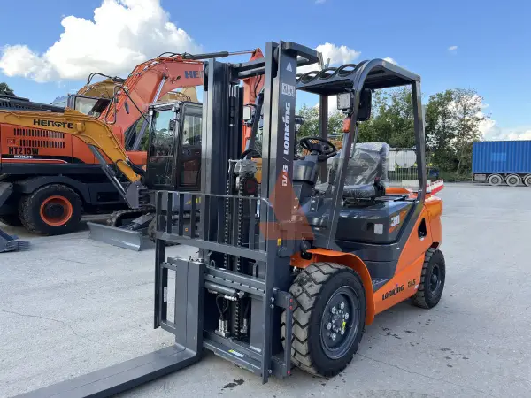 Дизельный вилочный погрузчик Lonking LG30DT