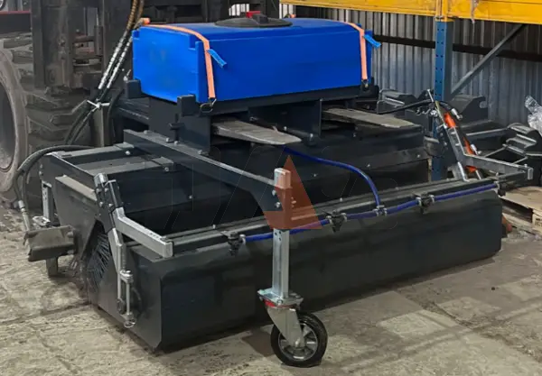 Щетки с передним бункером для вилочных погрузчиков