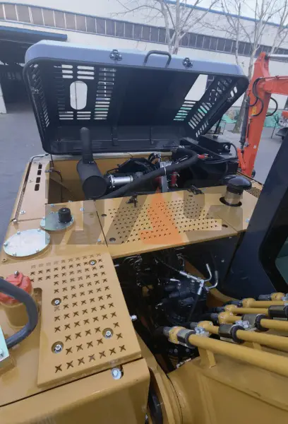 Экскаватор Hengte HT215W купить в Новосибирске