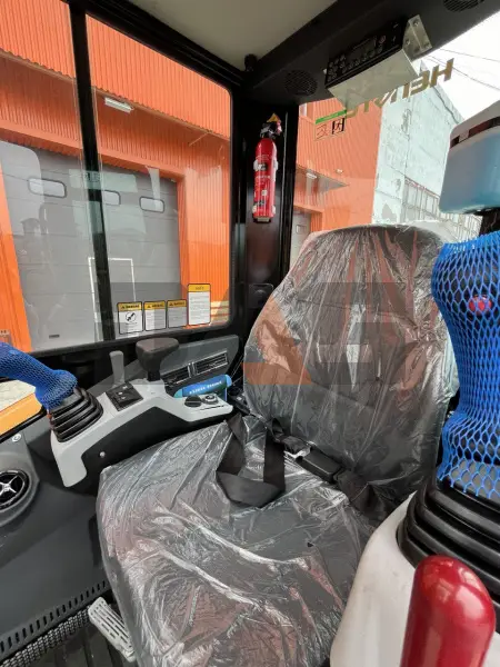 Мини-экскаватор HENGTE HT35 купить в Новосибирске