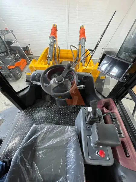 Фронтальный погрузчик Lonking CDM855W