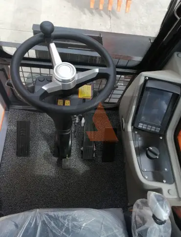 Экскаватор Lonking CDM6150W